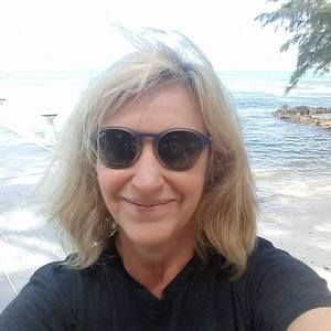 Meet your Posher, Linda